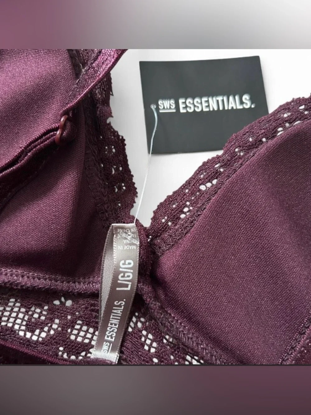 SWS Essentials delicate lace